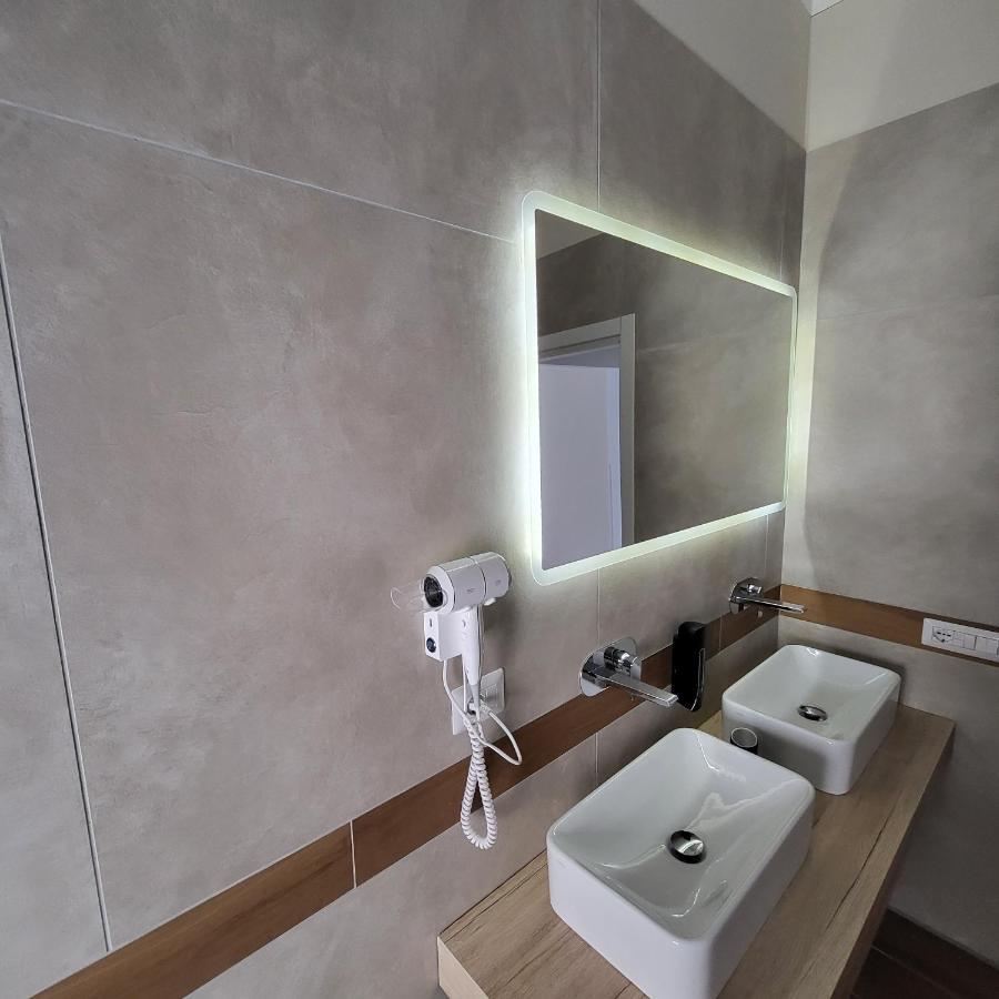 B&B Salerno Urban Suite 57 Dış mekan fotoğraf