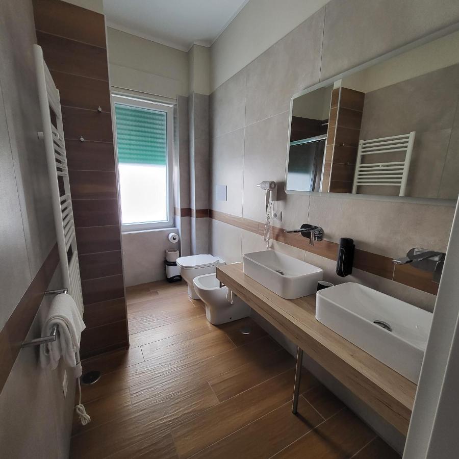 B&B Salerno Urban Suite 57 Dış mekan fotoğraf