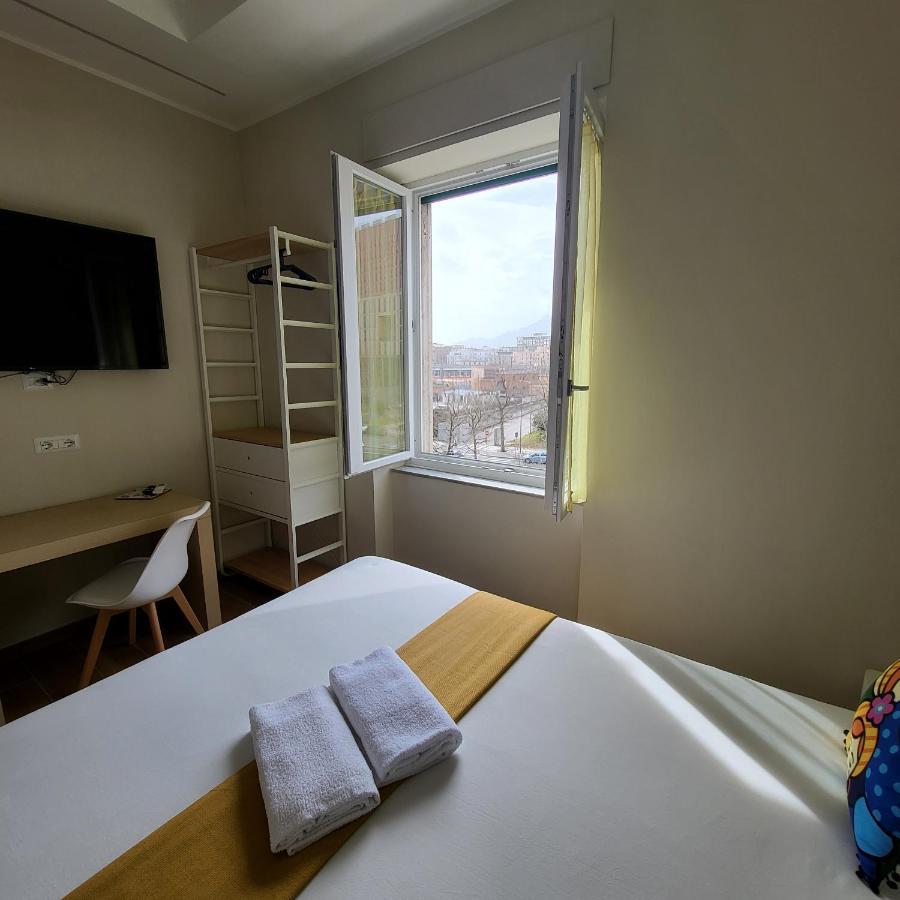 B&B Salerno Urban Suite 57 Dış mekan fotoğraf